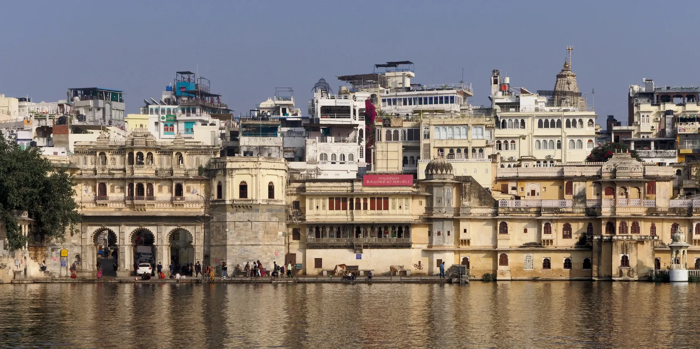 Bagore Ki Haveli and the old lakeside buildings at Gangaur Ghat on Lake Pichola, Udaipur
