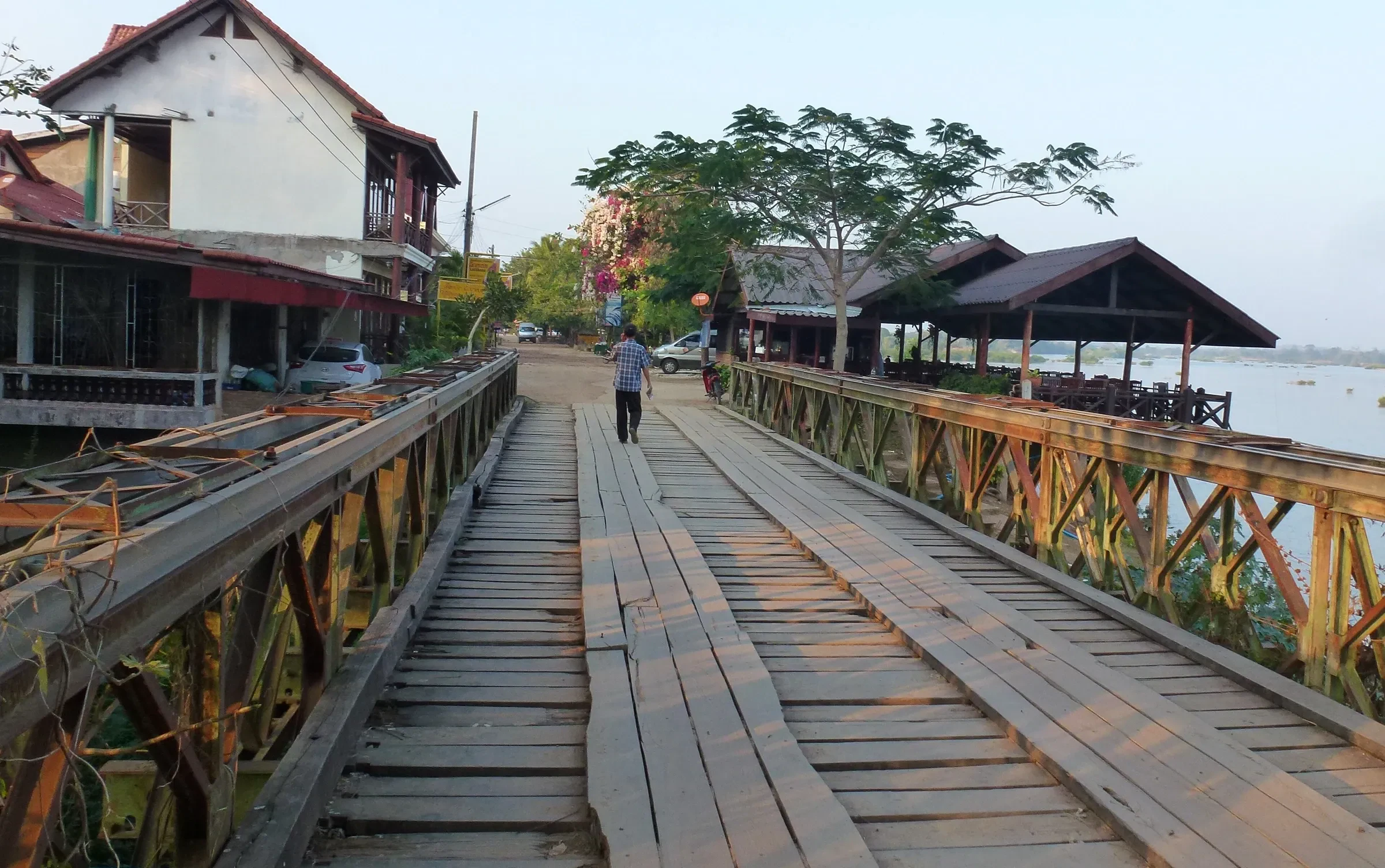 A long wooden bridge over the Mekong on Don Khong island