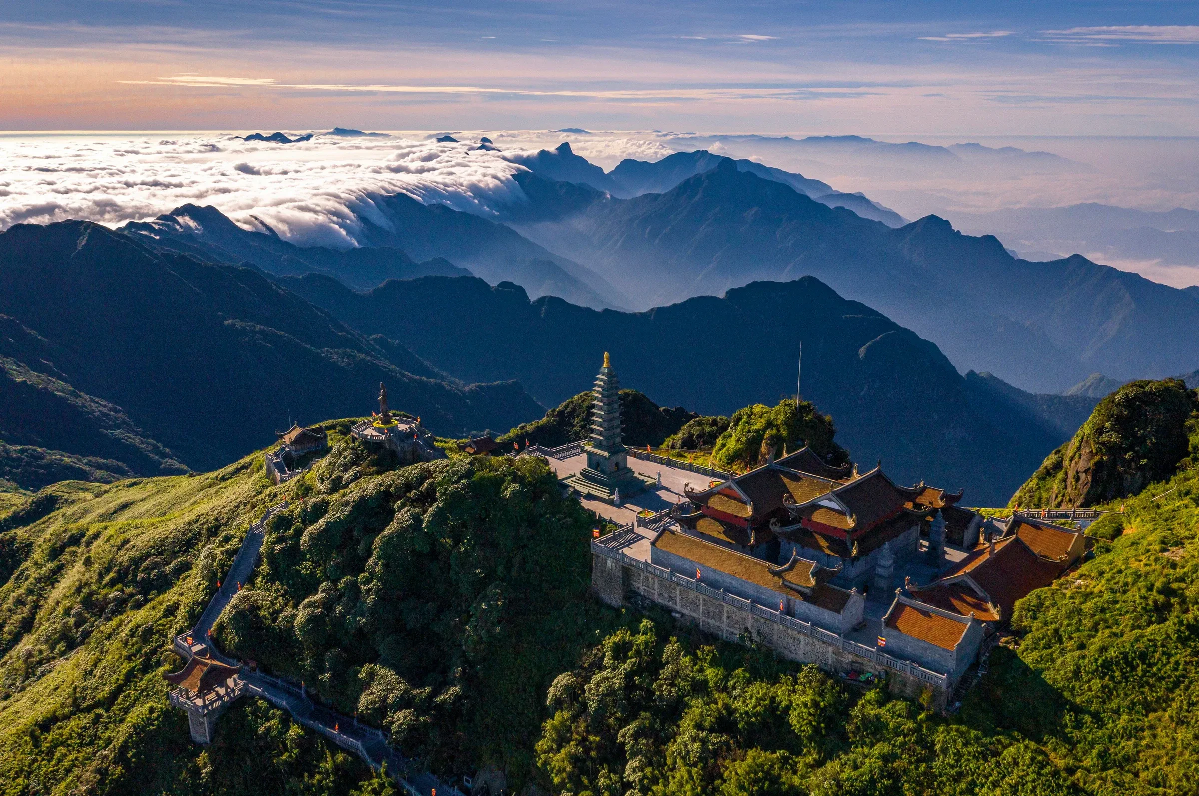 The temple complex on the summit of Fansipan above a sea of cloud