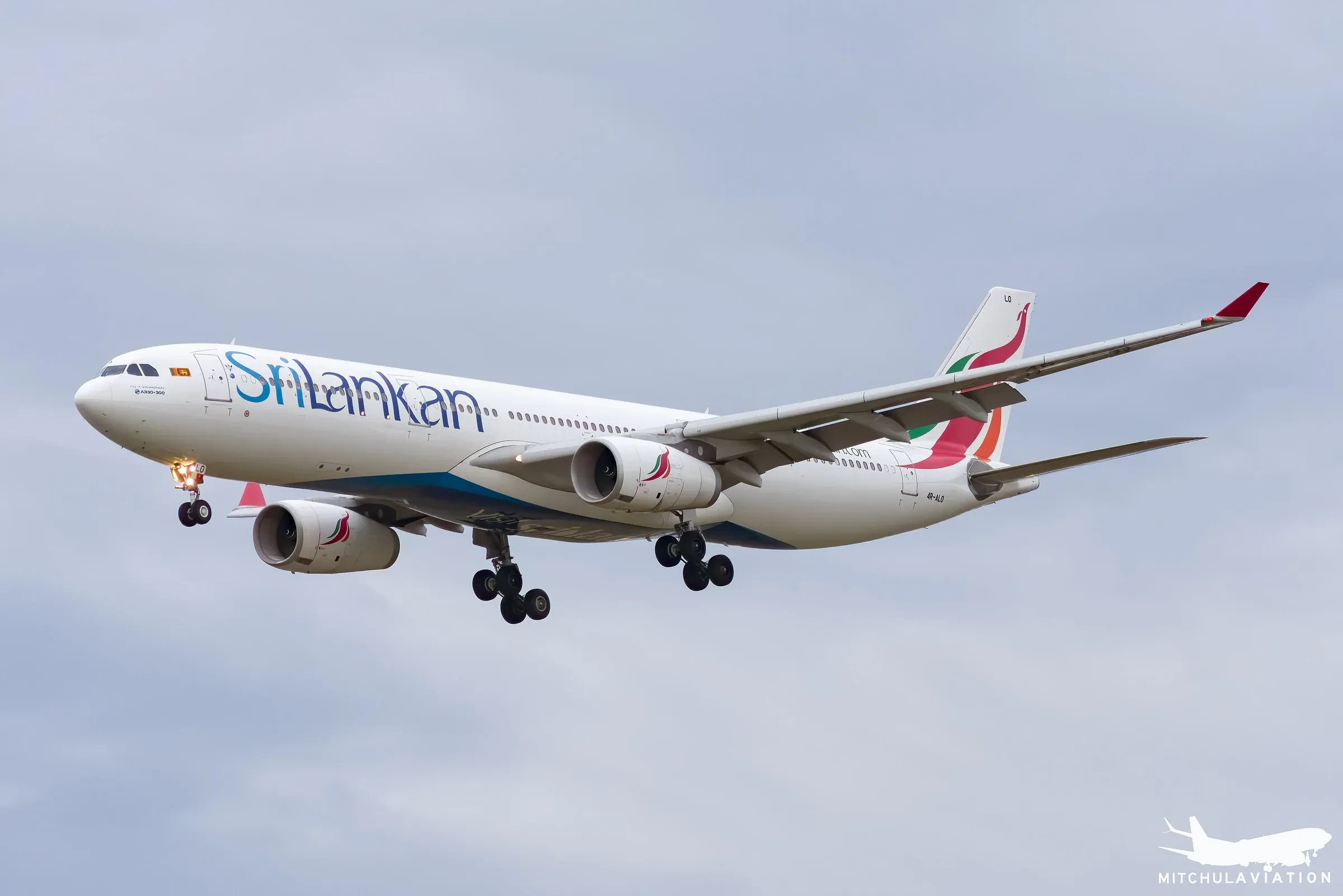 A SriLankan Airlines Airbus A330 in flight, photographed at Melbourne Airport