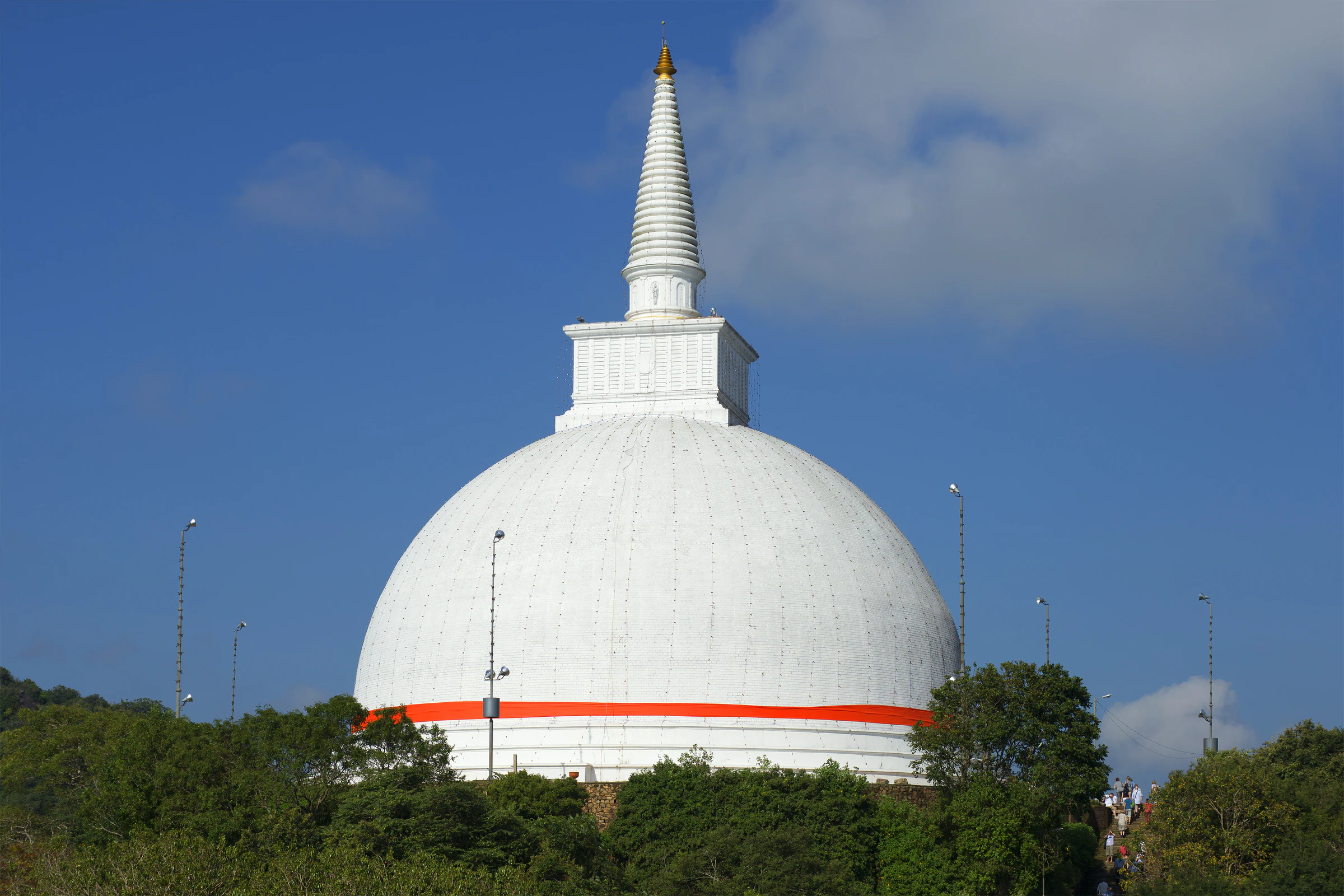 Poson: the pilgrimage to Mihintale