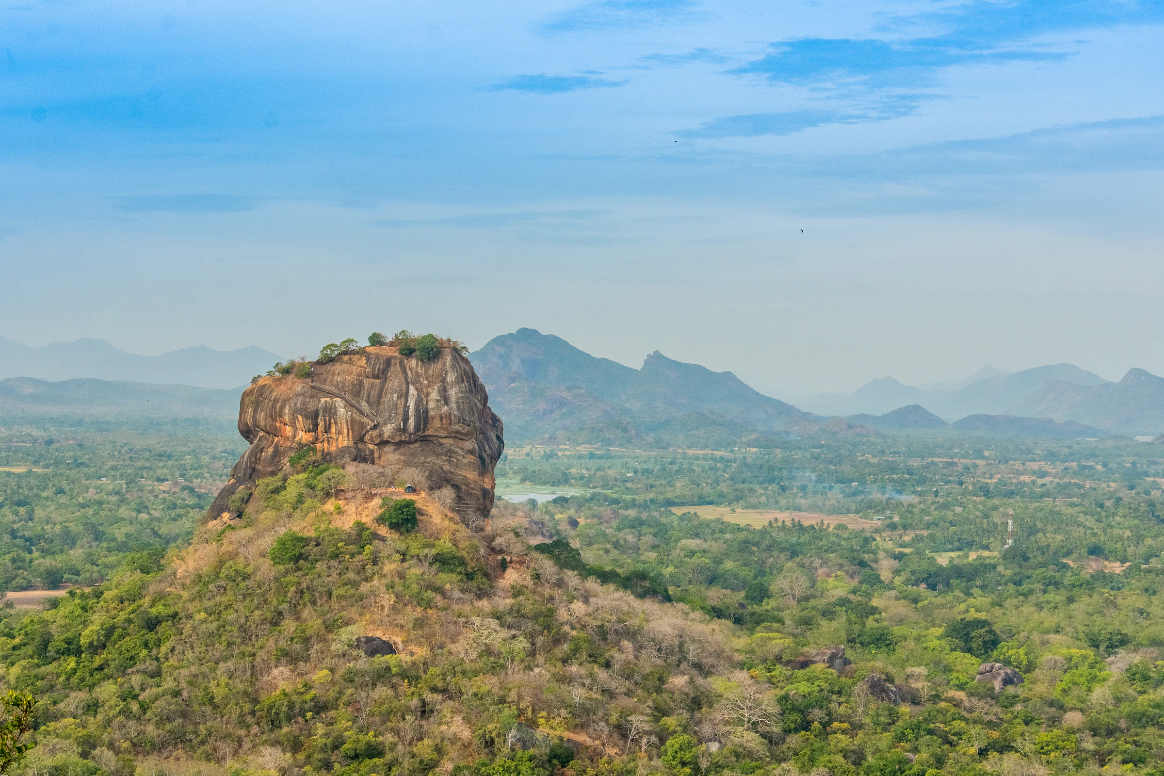 Sri Lanka vs Bali: beaches, surf, safaris and which to pick