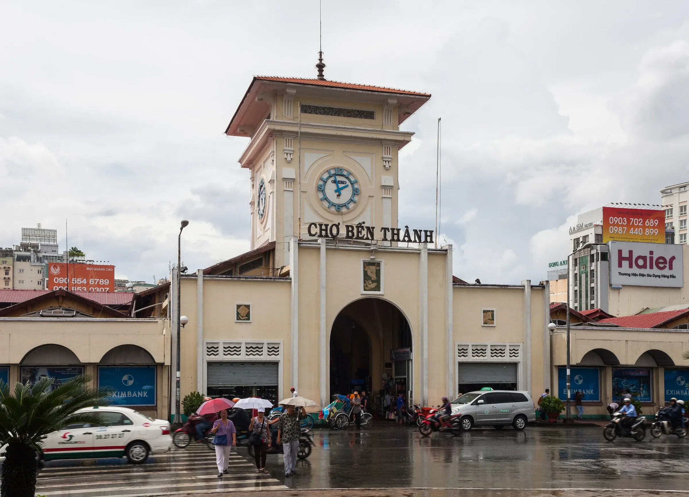 The clock tower entrance of Ben Thanh Market in Ho Chi Minh City