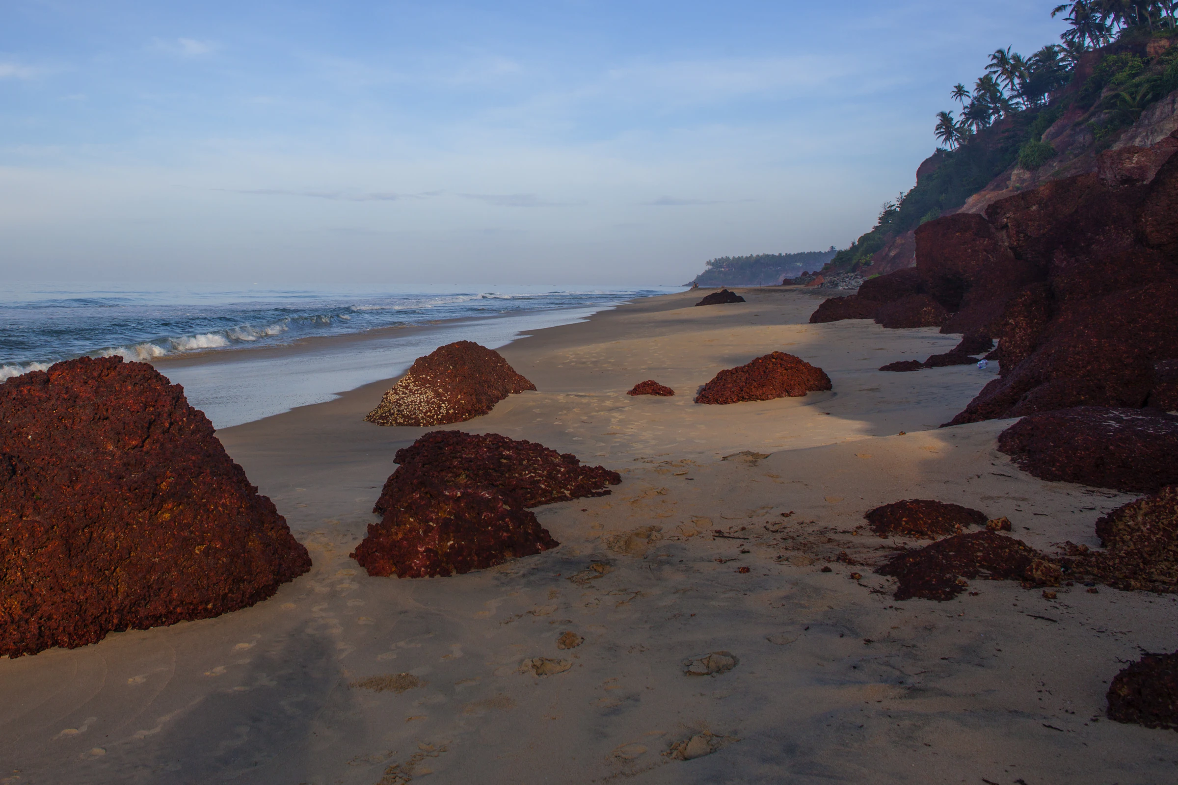 Red laterite cliffs above the beach at Varkala