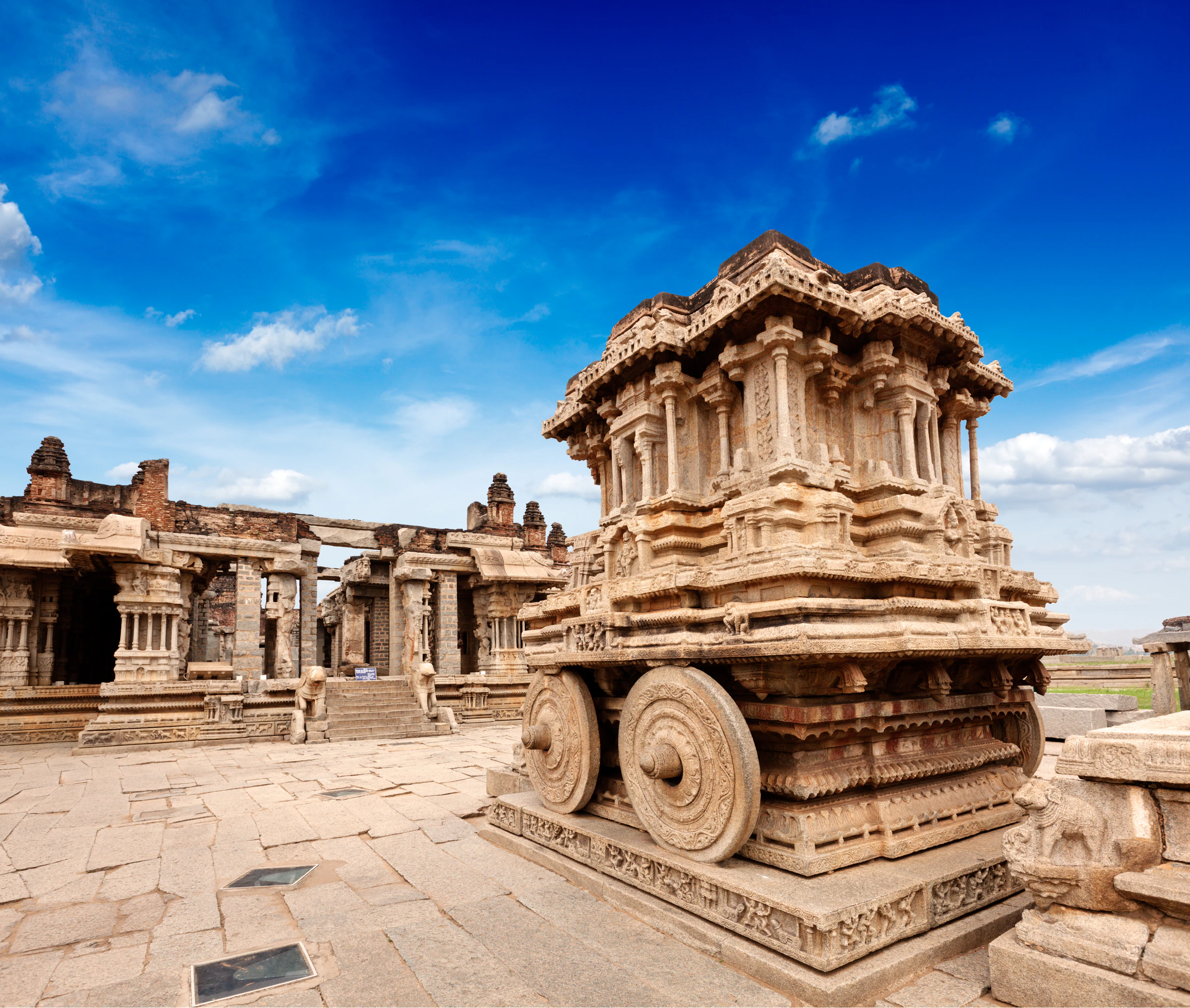The stone chariot at the Vittala Temple in Hampi